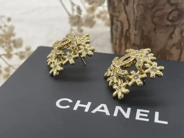 OldCobbler CHANEL EARRINGS 0131