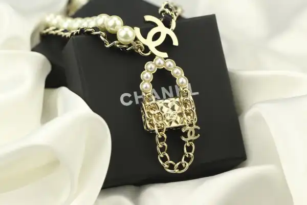 OldCobbler CHANEL NECKLACE 0131