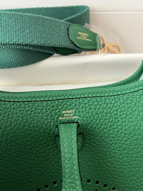 OldCobbler Hermes Mini Evelyne 0125