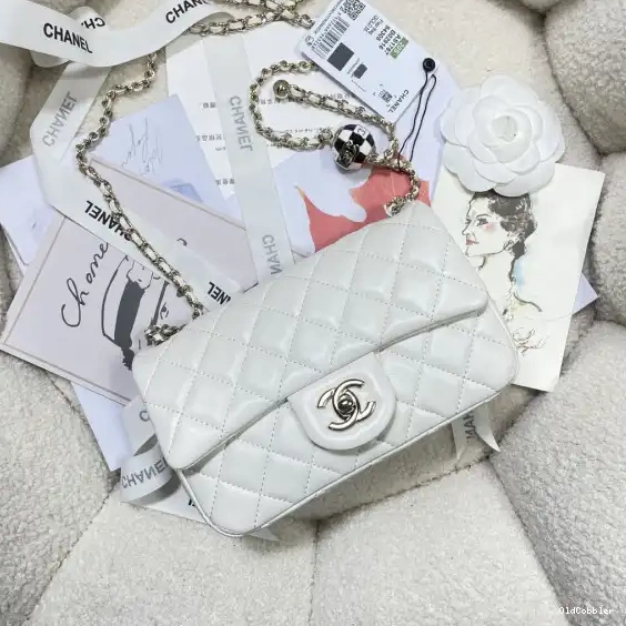 OldCobbler CHANEL FLAP BAG 0223