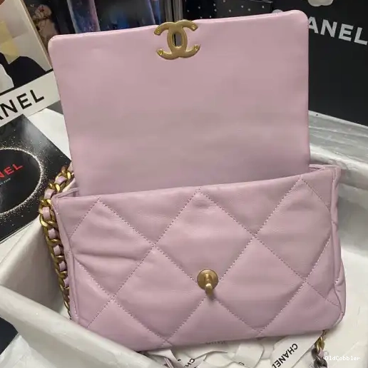 OldCobbler 19 CHANEL FLAP BAG 0212