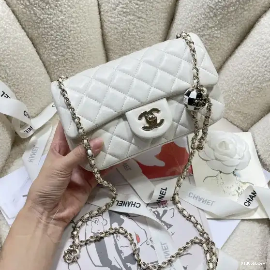 OldCobbler CHANEL FLAP BAG 0228