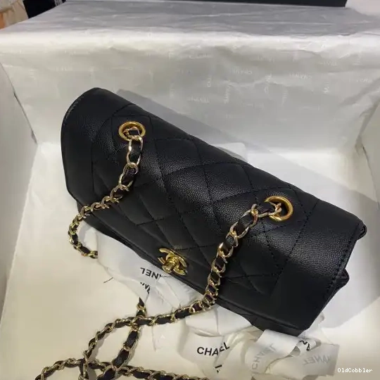 OldCobbler CHANEL FLAP BAG 0207