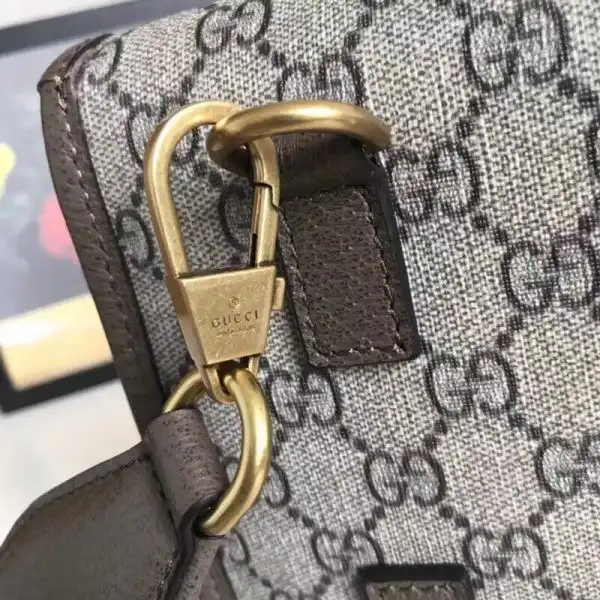 OldCobbler Gucci GG messenger bag 0203