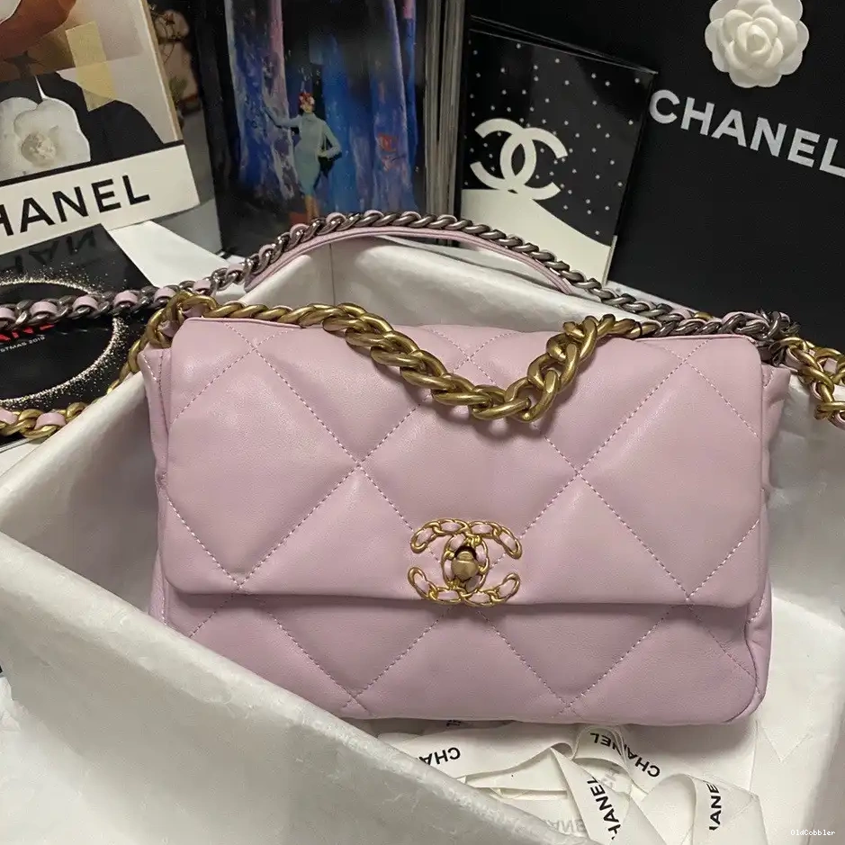 OldCobbler 19 CHANEL FLAP BAG 0212