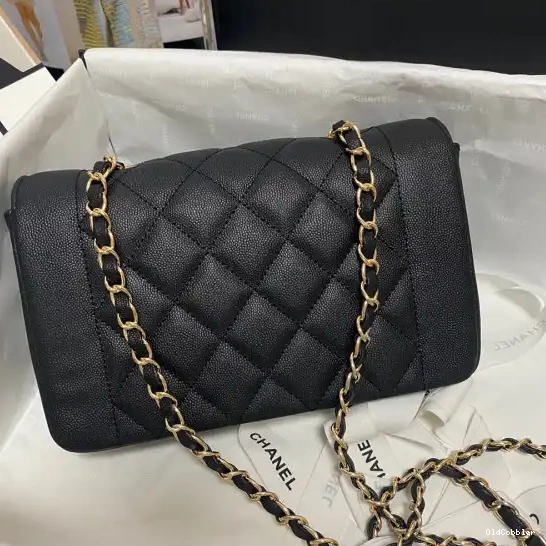 OldCobbler CHANEL FLAP BAG 0207