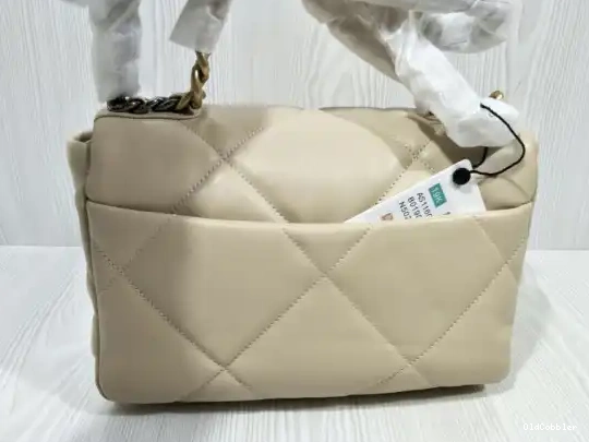 OldCobbler FLAP 19 CHANEL BAG 0222