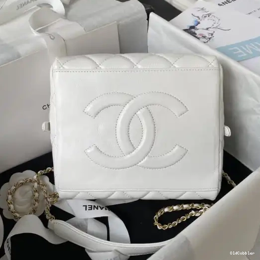 OldCobbler CHANEL BAG WITH TOP  HANDLE 0213