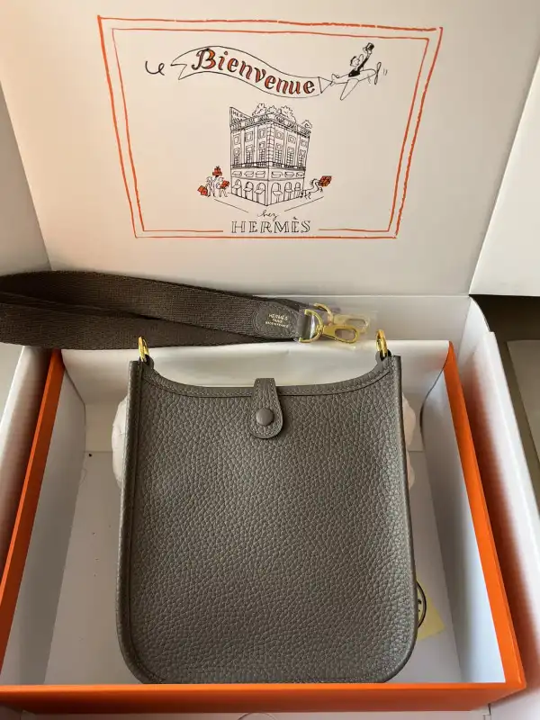 OldCobbler Hermes Mini Evelyne 0201