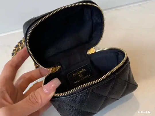 OldCobbler WITH SMALL CHANEL CHAIN VANITY 0223