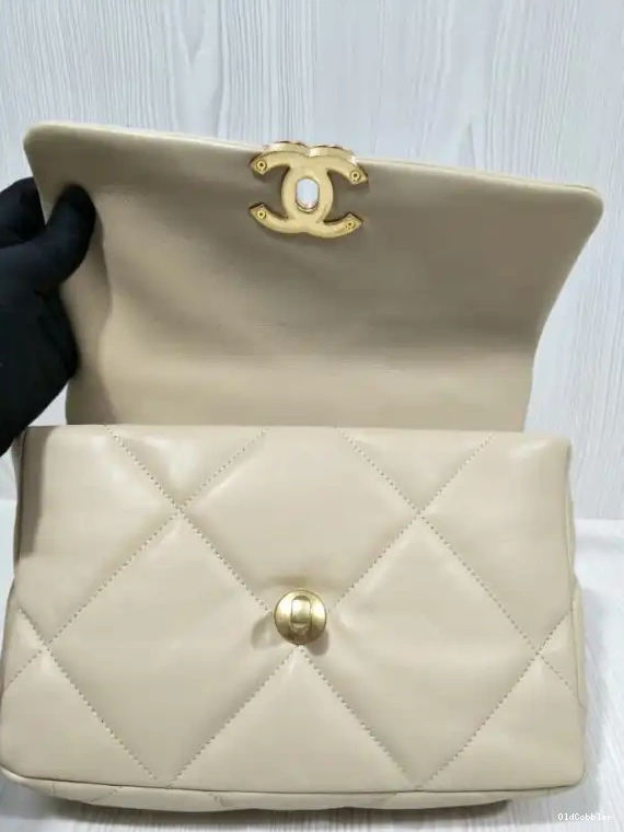 OldCobbler FLAP 19 CHANEL BAG 0222