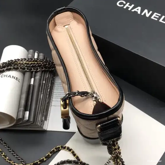 OldCobbler CHANEL Gabrielle 0226