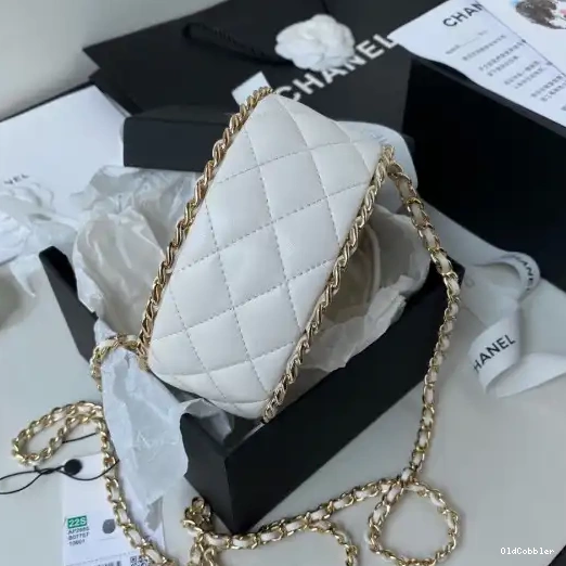 OldCobbler CHANEL BAG ROUND 0217