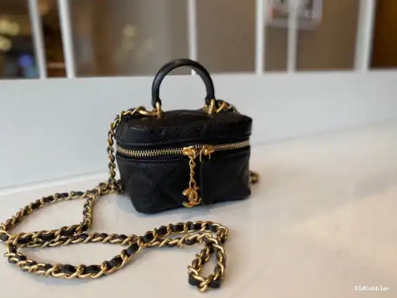 OldCobbler WITH SMALL CHANEL CHAIN VANITY 0223