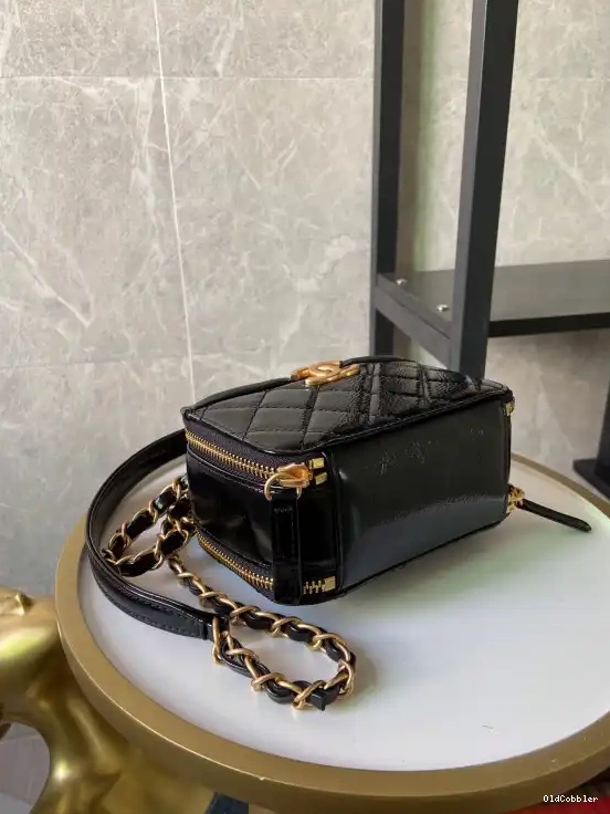 OldCobbler VANITY SMALL CASE CHANEL 0222