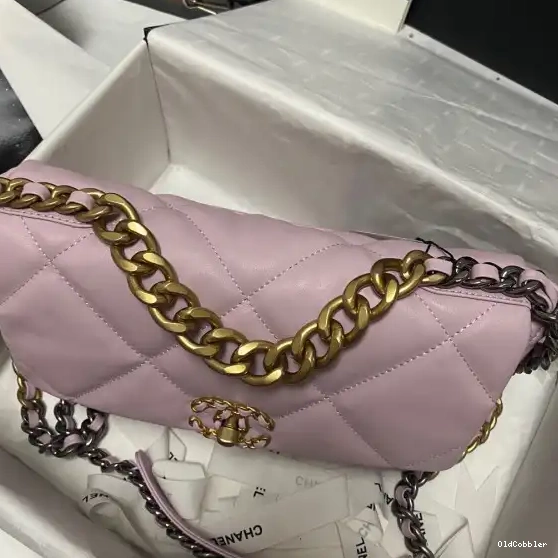 OldCobbler 19 CHANEL FLAP BAG 0212