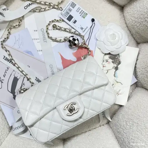 OldCobbler CHANEL FLAP BAG 0228