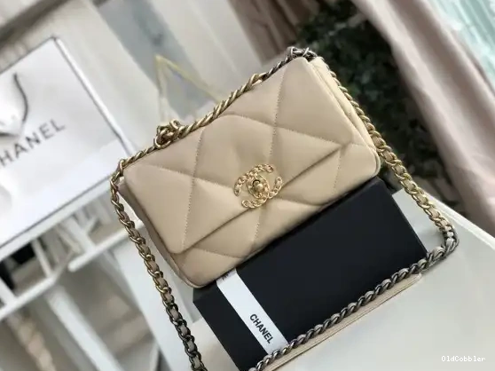 OldCobbler FLAP 19 CHANEL BAG 0222