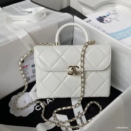 OldCobbler CHANEL SMALL BOX BAG 0223