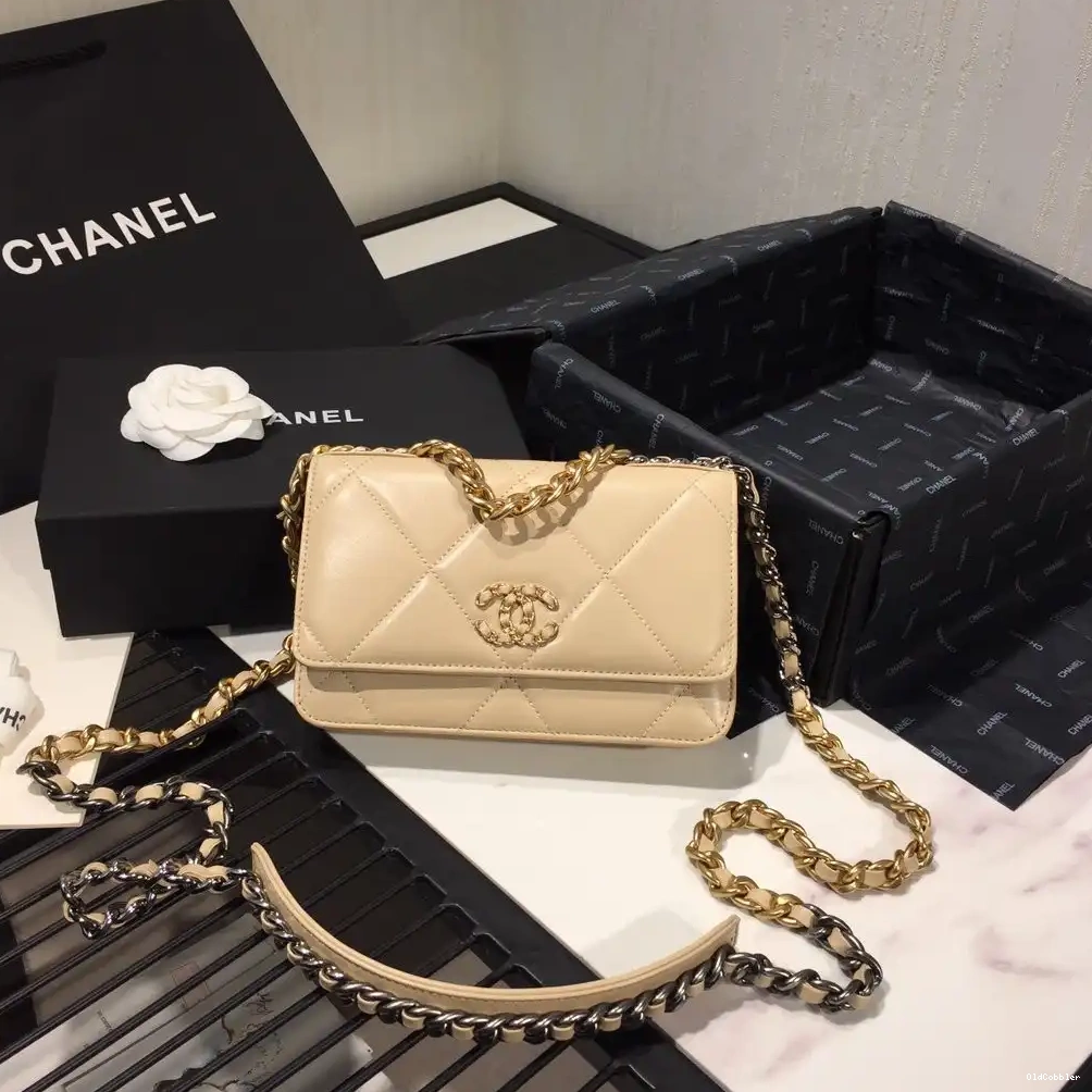 OldCobbler WALLET CHANEL CHAIN 0221