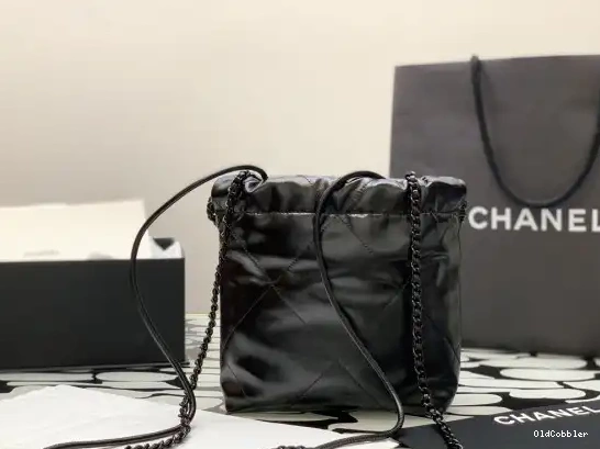 OldCobbler -23*18.5*6cm CHANEL HANDBAG 0224