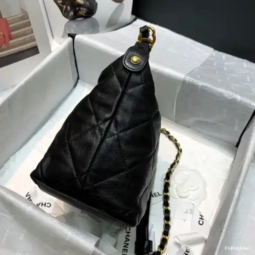 OldCobbler CHANEL HOBO BAG 0221