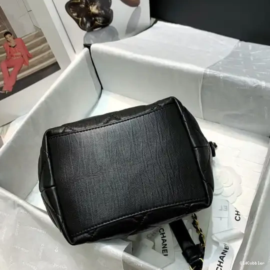 OldCobbler CHANEL HOBO BAG 0221