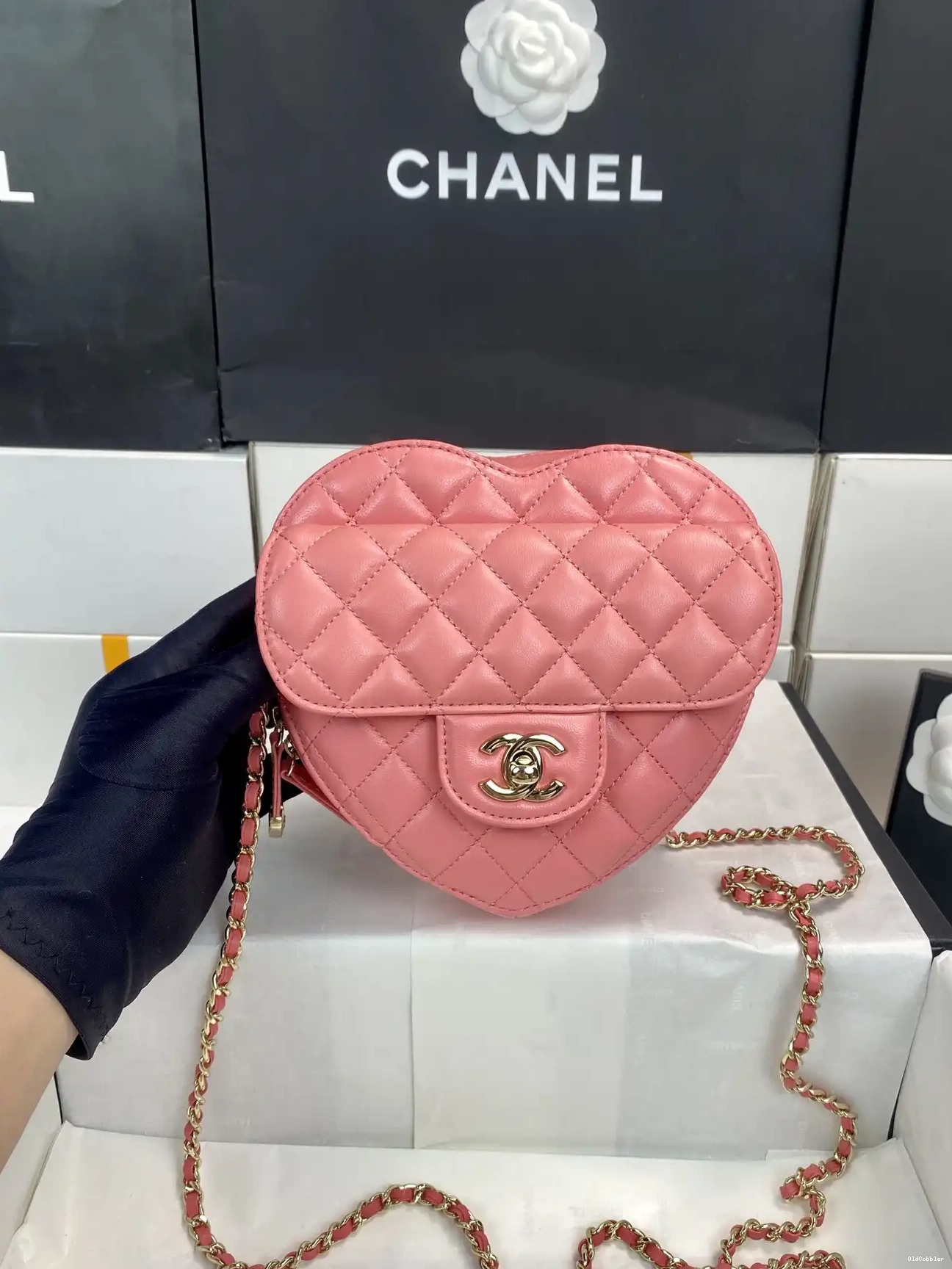 OldCobbler Bag-18*16.5*6.5CM Heart CHANEL 0224