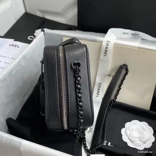 OldCobbler CHANEL VANITY CASE 0211