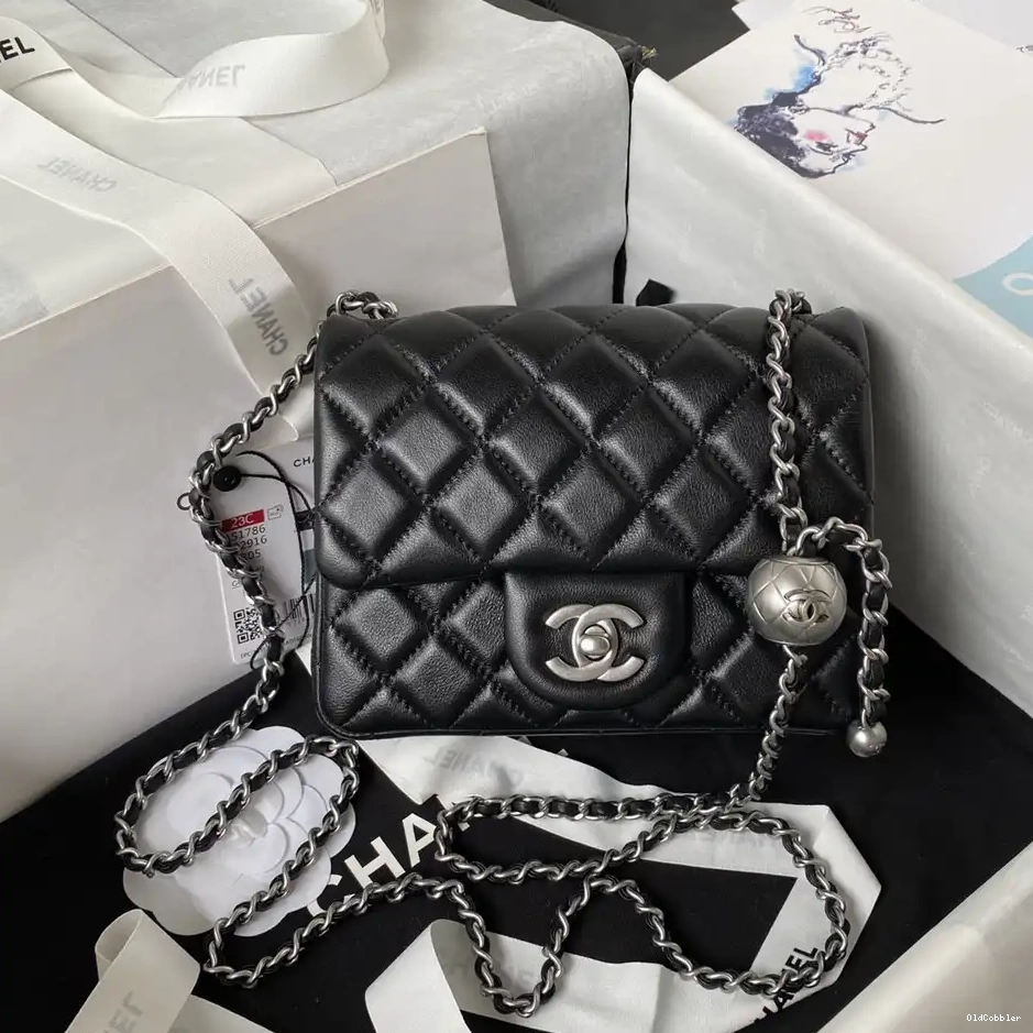 OldCobbler CHANEL FLAP MINI BAG 0216