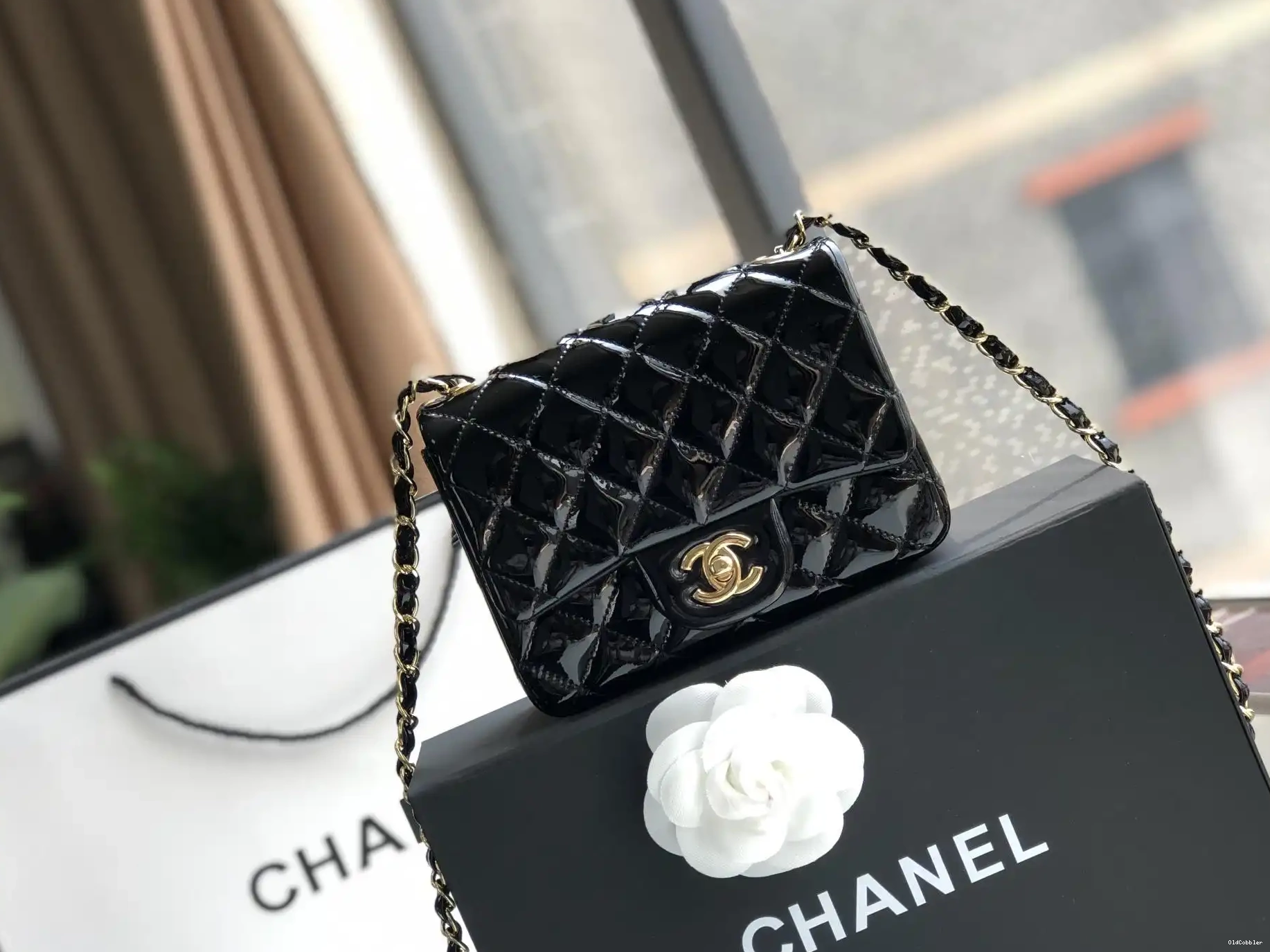 OldCobbler CHANEL 17CM FLAP BAG 0224