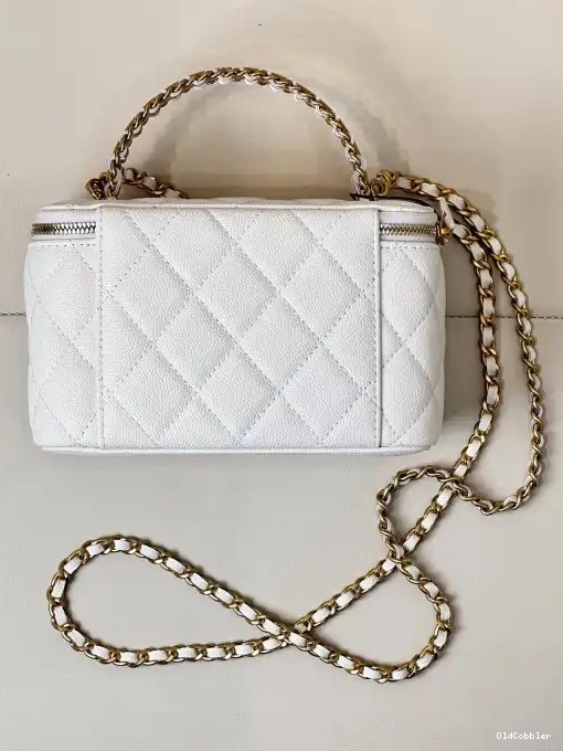 OldCobbler WITH CHANEL VANITY CHAIN-16x9.5x8cm SMALL CHANELASSIC 0226