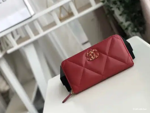 OldCobbler WALLET CHANEL ZIPPED 19 0223