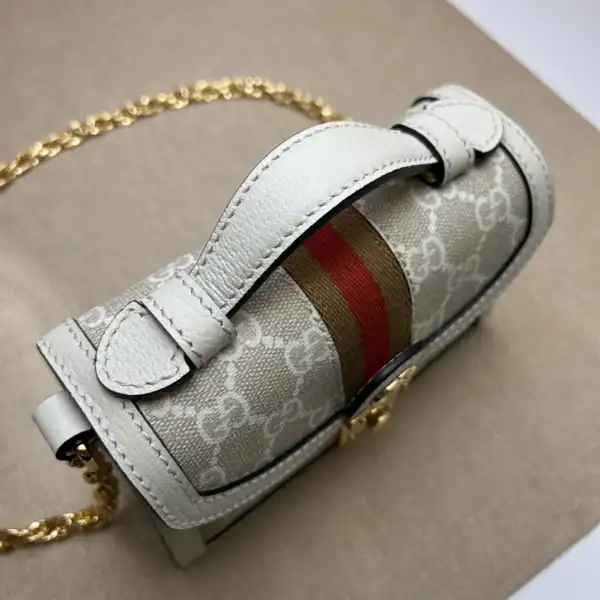 OldCobbler GUCCI GG MATELASSÉ SMALL TOP HANDLE BAG 0203