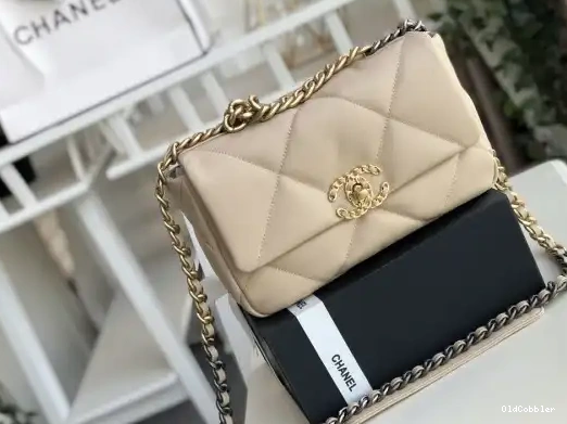 OldCobbler FLAP 19 CHANEL BAG 0222