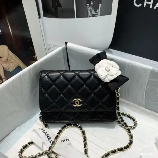 OldCobbler ON WALLET CHAIN MINI CHANEL 0222