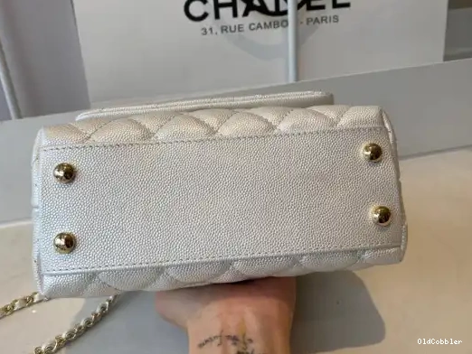 OldCobbler HANDLE TOP MINI FLAP CHANEL WITH BAG 0223