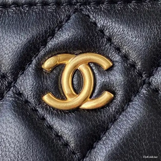 OldCobbler WITH CHANELUTCH CHANEL CHAIN 0302